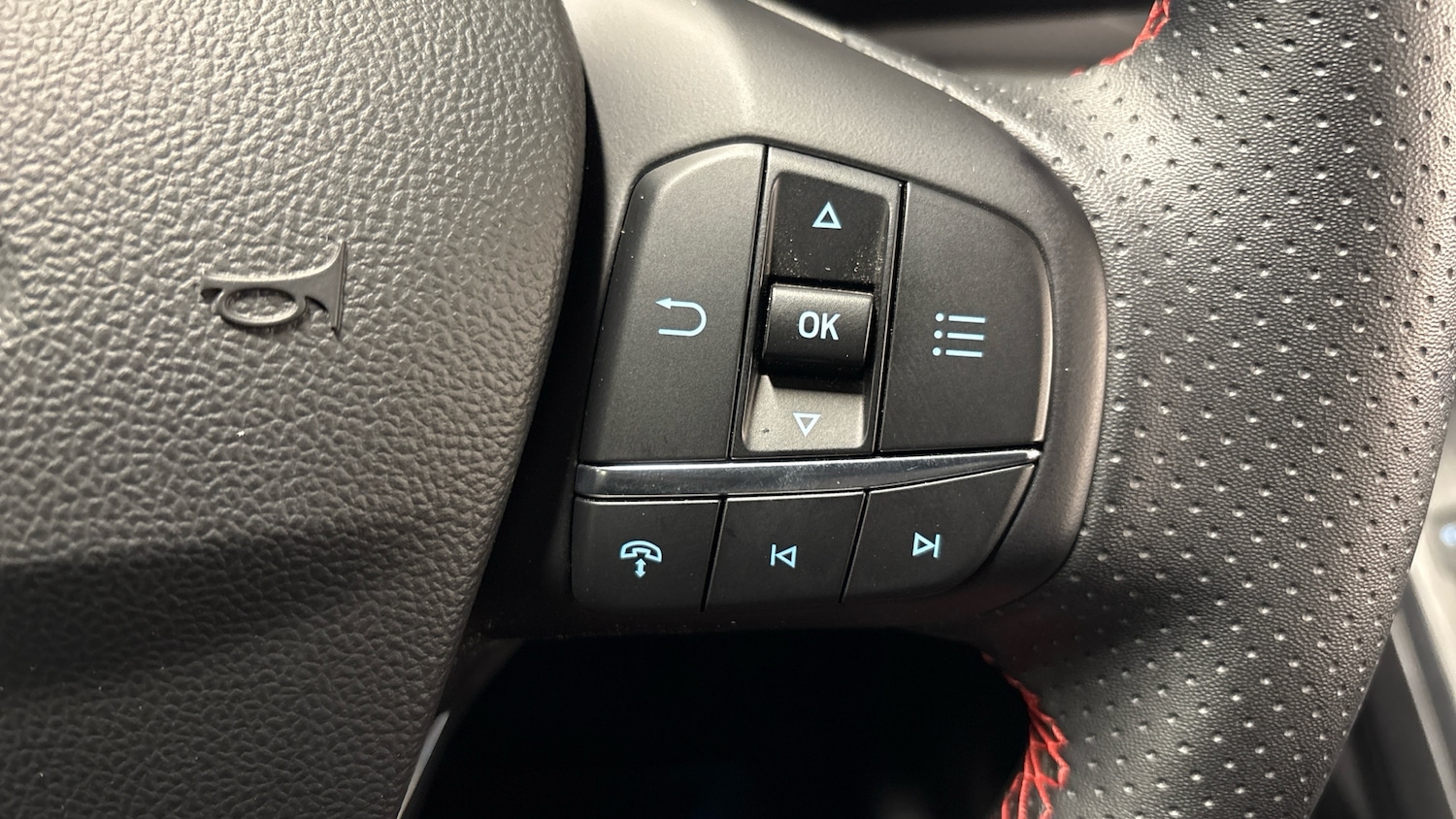 Used Ford Kuga 2024 for sale - 76655759: Photo 29