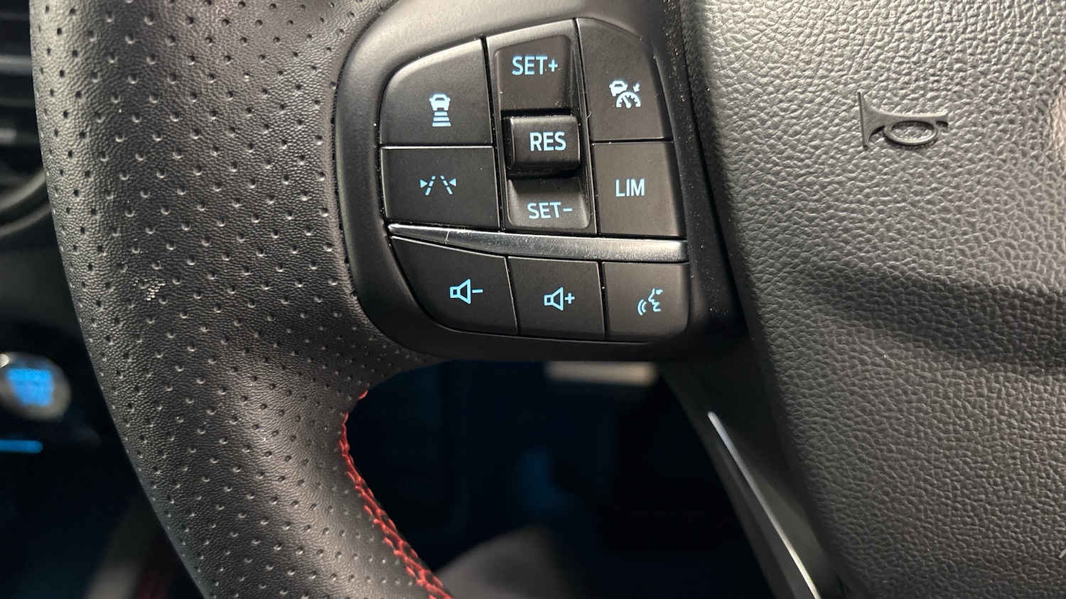 Used Ford Kuga 2024 for sale - 76655759: Photo 30