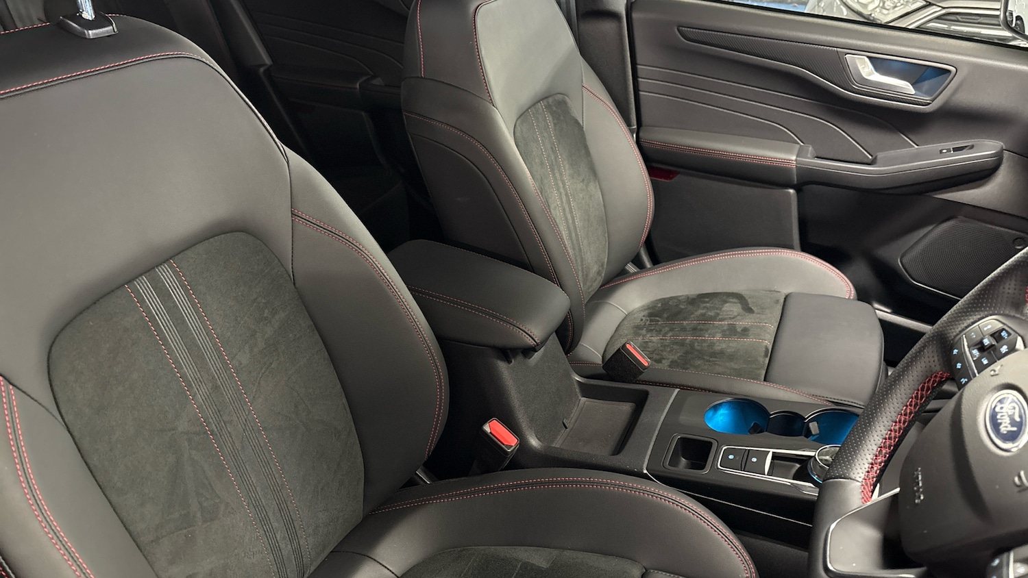 Used Ford Kuga 2024 for sale - 76655759: Photo 97