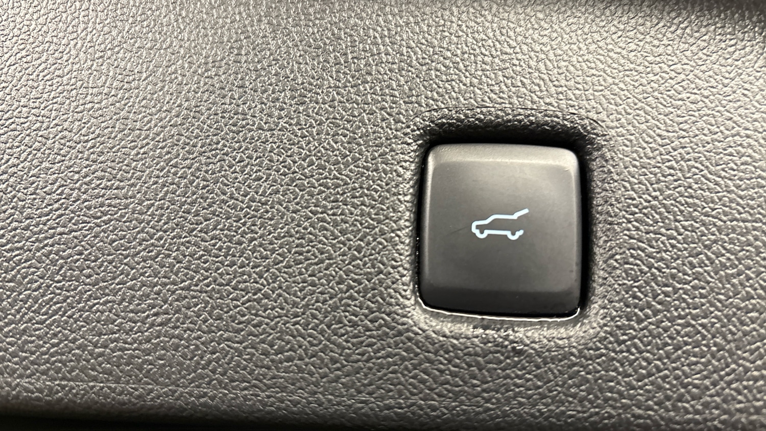 Used Ford Kuga 2025 for sale - 76980729: Photo 23