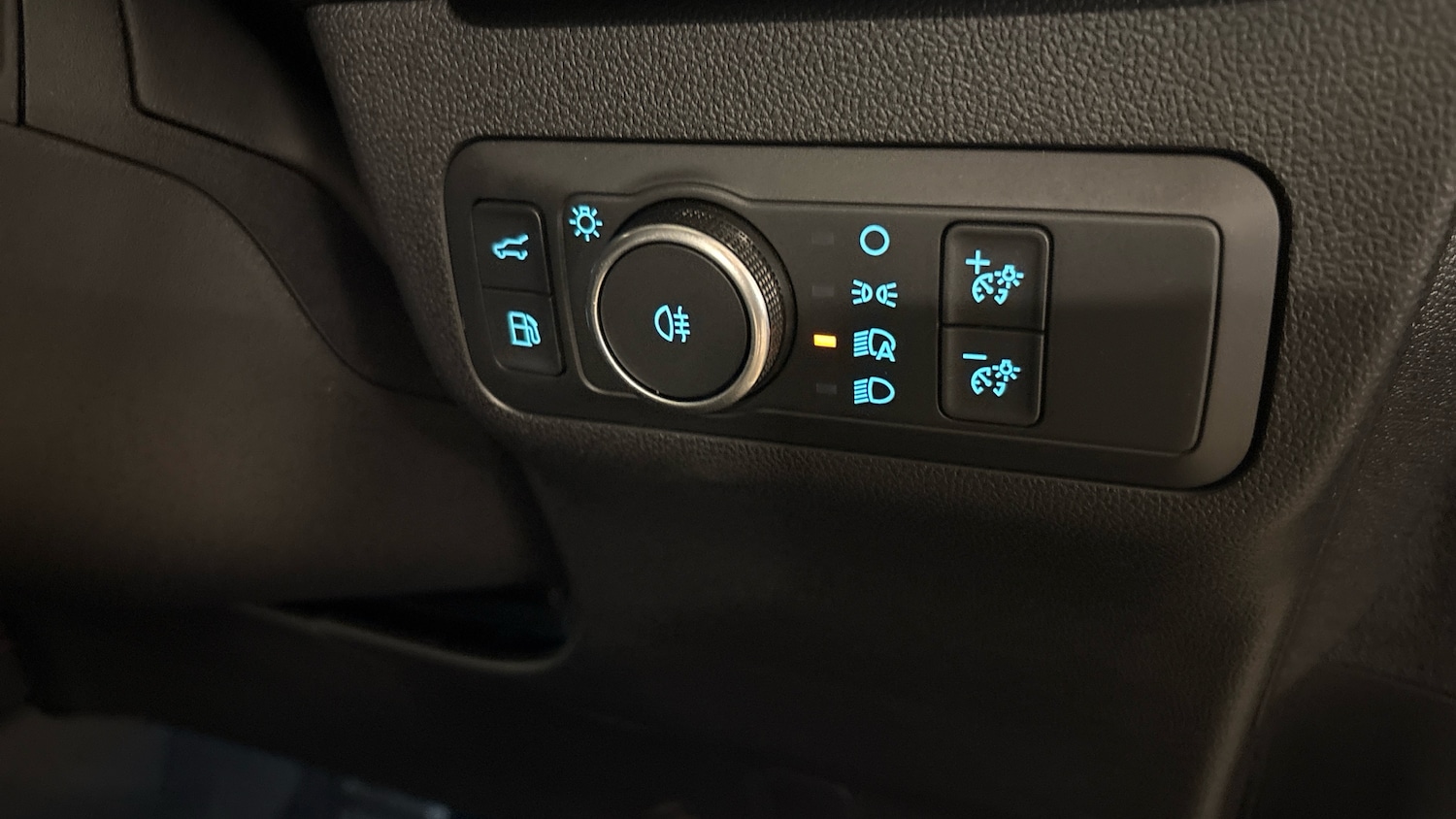 Used Ford Kuga 2025 for sale - 76980729: Photo 37