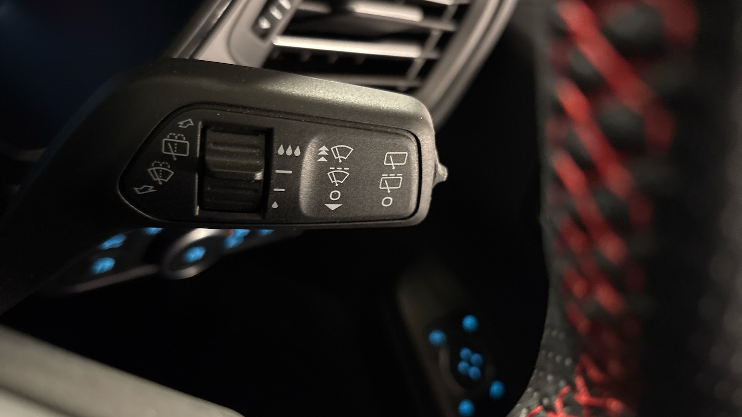 Used Ford Kuga 2025 for sale - 76980729: Photo 41