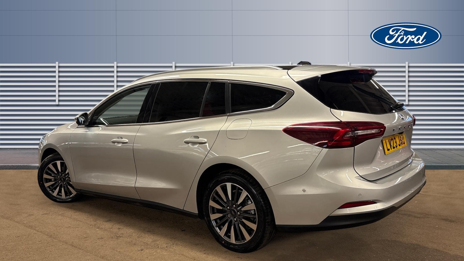 Used Ford Focus 2023 for sale - 77831630: Photo 2