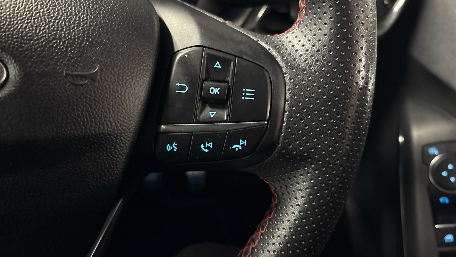 Used Ford Puma 2020 for sale - 76736368: Photo 28