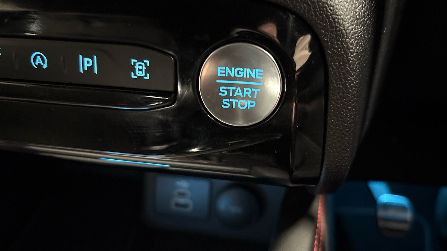 Used Ford Kuga 2025 for sale - 76921182: Photo 39