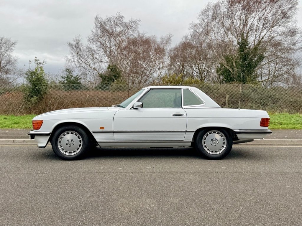 Used Mercedes-Benz SL 1987 for sale - 77269095: Photo 3