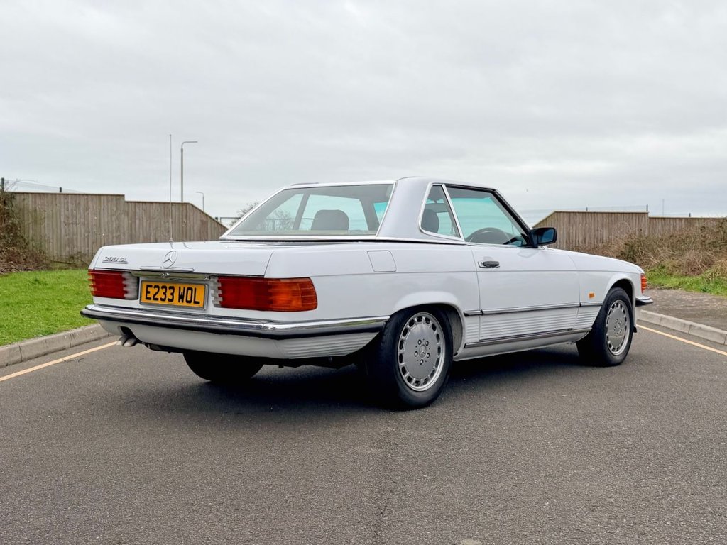 Used Mercedes-Benz SL 1987 for sale - 77269095: Photo 6
