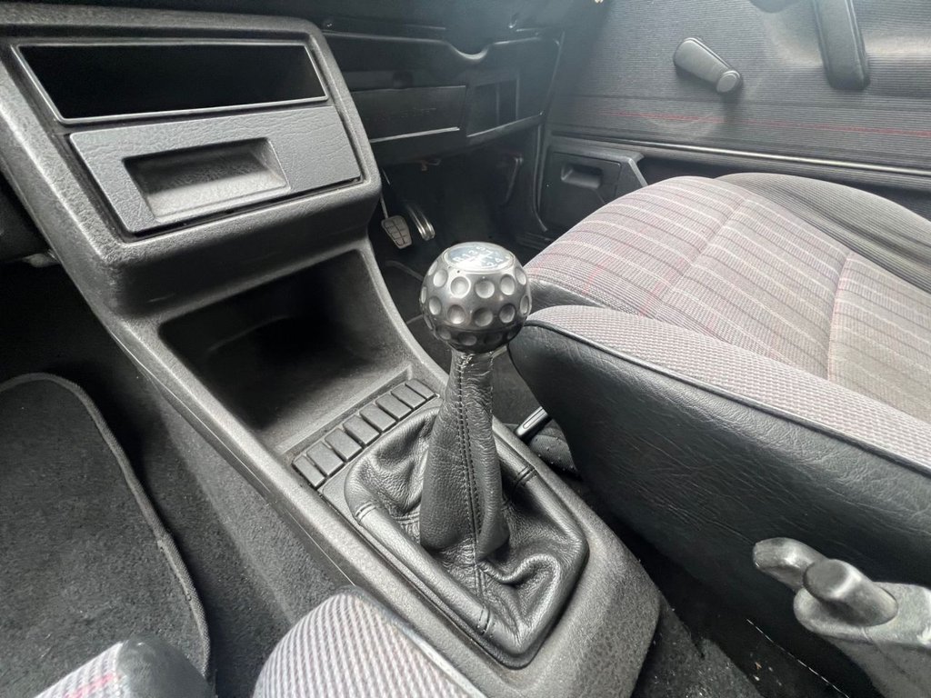 Used Volkswagen Golf 1989 for sale - 75642469: Photo 20