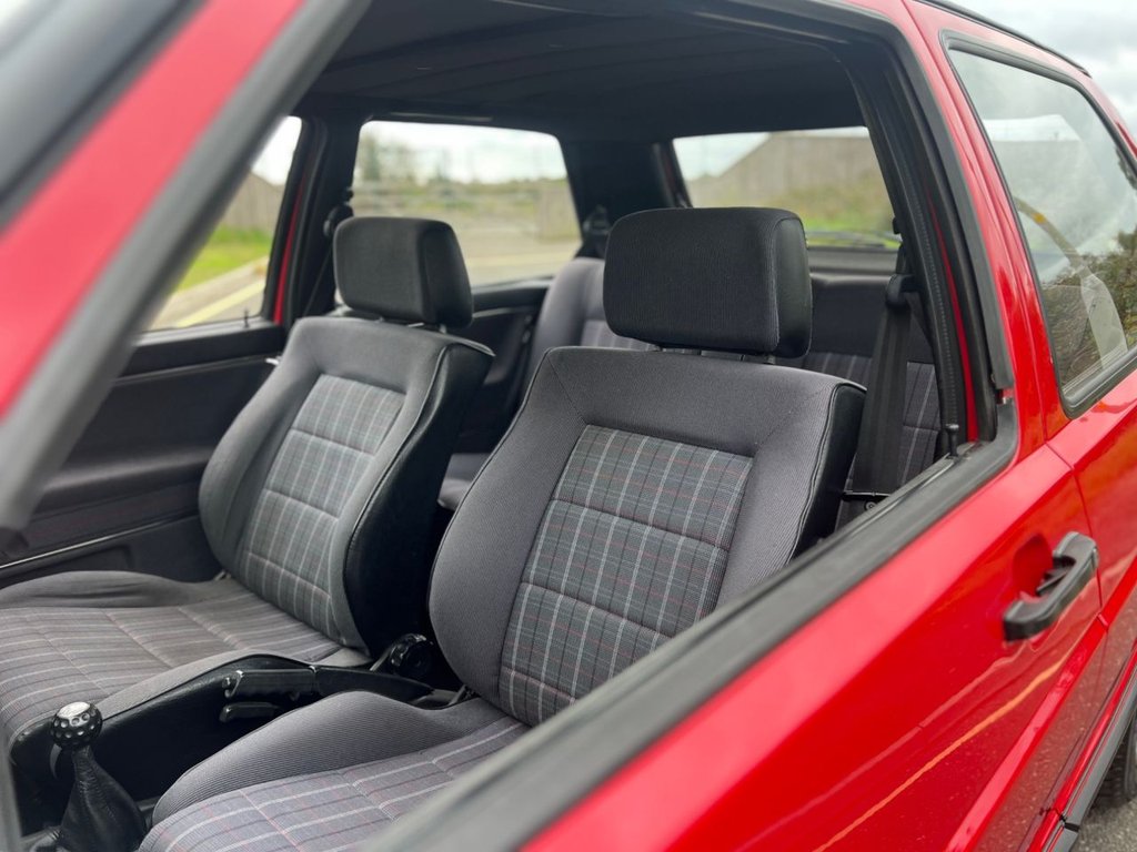 Used Volkswagen Golf 1989 for sale - 75642469: Photo 23