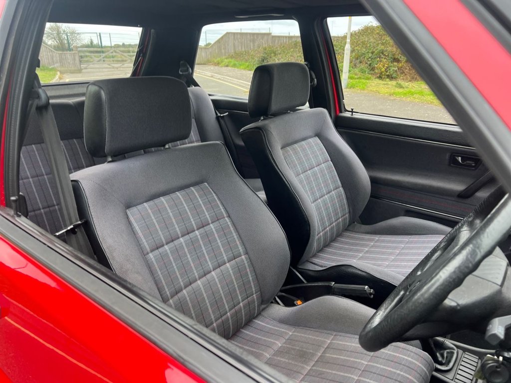 Used Volkswagen Golf 1989 for sale - 75642469: Photo 25