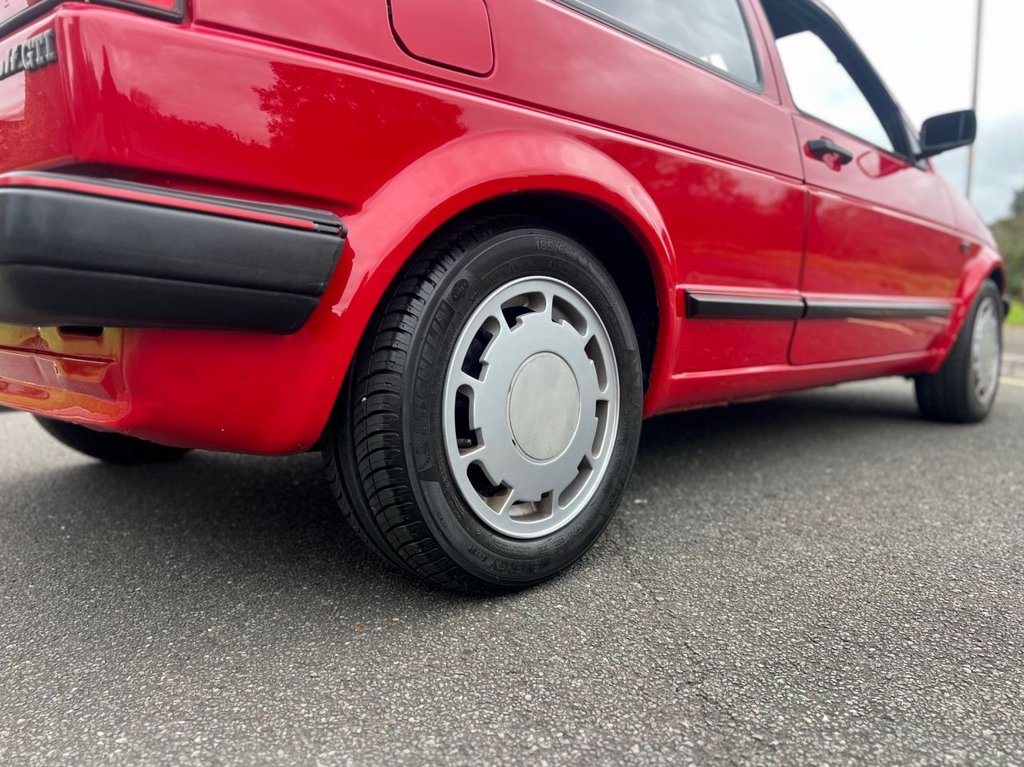 Used Volkswagen Golf 1989 for sale - 75642469: Photo 29