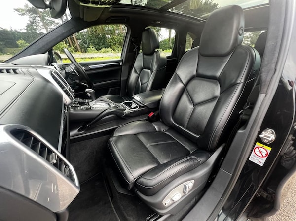 Used Porsche Cayenne 2014 for sale - 68546495: Photo 13