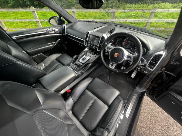Used Porsche Cayenne 2014 for sale - 68546495: Photo 15