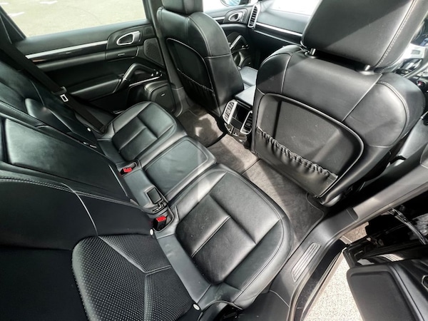 Used Porsche Cayenne 2014 for sale - 68546495: Photo 21