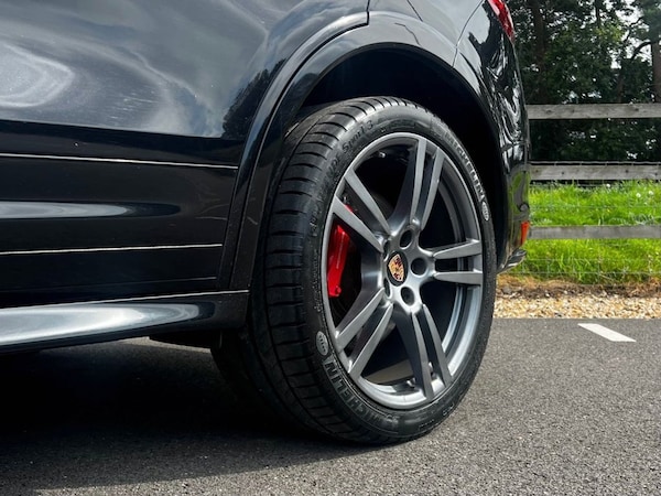 Used Porsche Cayenne 2014 for sale - 68546495: Photo 28