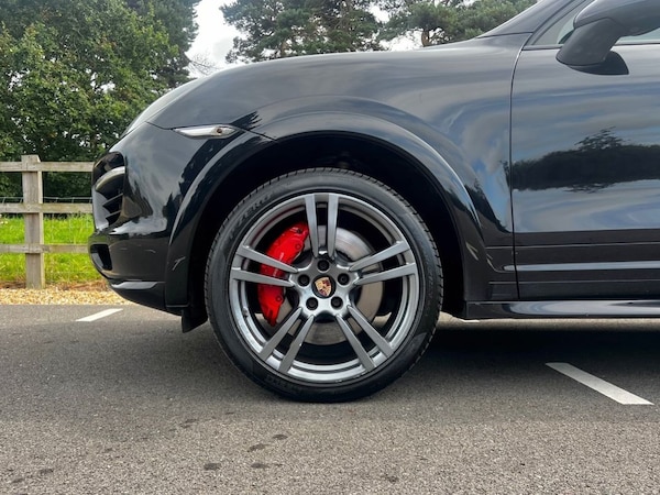 Used Porsche Cayenne 2014 for sale - 68546495: Photo 29