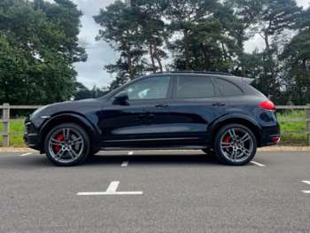 Used Porsche Cayenne 2014 for sale - 68546495: Photo