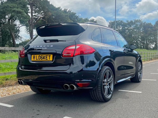 Used Porsche Cayenne 2014 for sale - 68546495: Photo 40