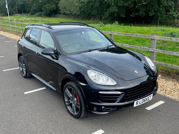 Used Porsche Cayenne 2014 for sale - 68546495: Photo 41