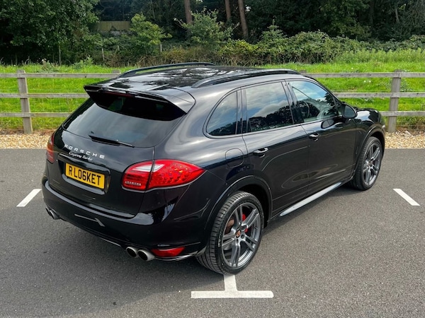 Used Porsche Cayenne 2014 for sale - 68546495: Photo 6