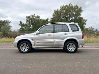 Used Suzuki Grand Vitara 2005 for sale - 79812067: Photo
