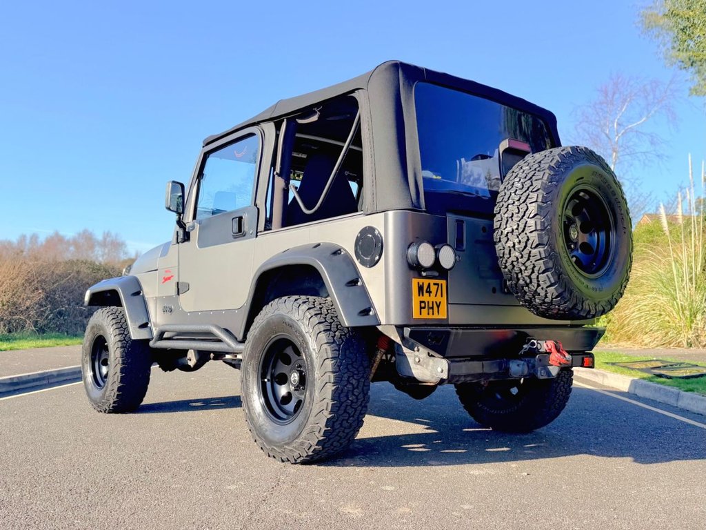 Used Jeep Wrangler 2000 for sale - 77725841: Photo 4