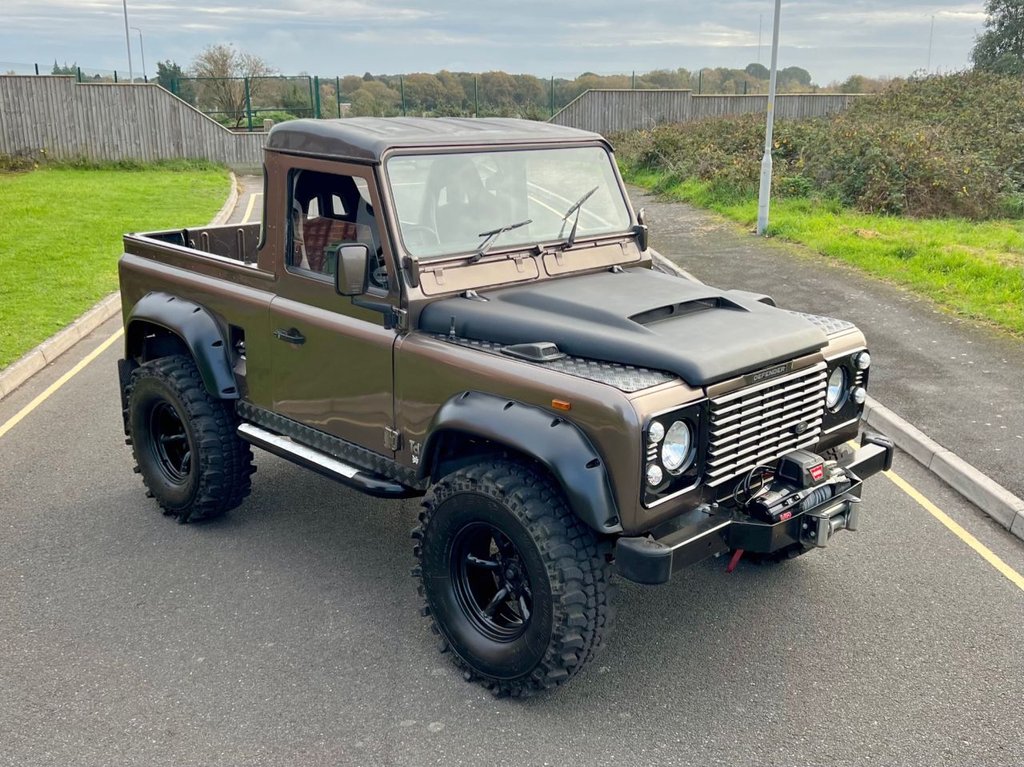 Used Land Rover Defender 90 1989 for sale - 76439122: Photo 10