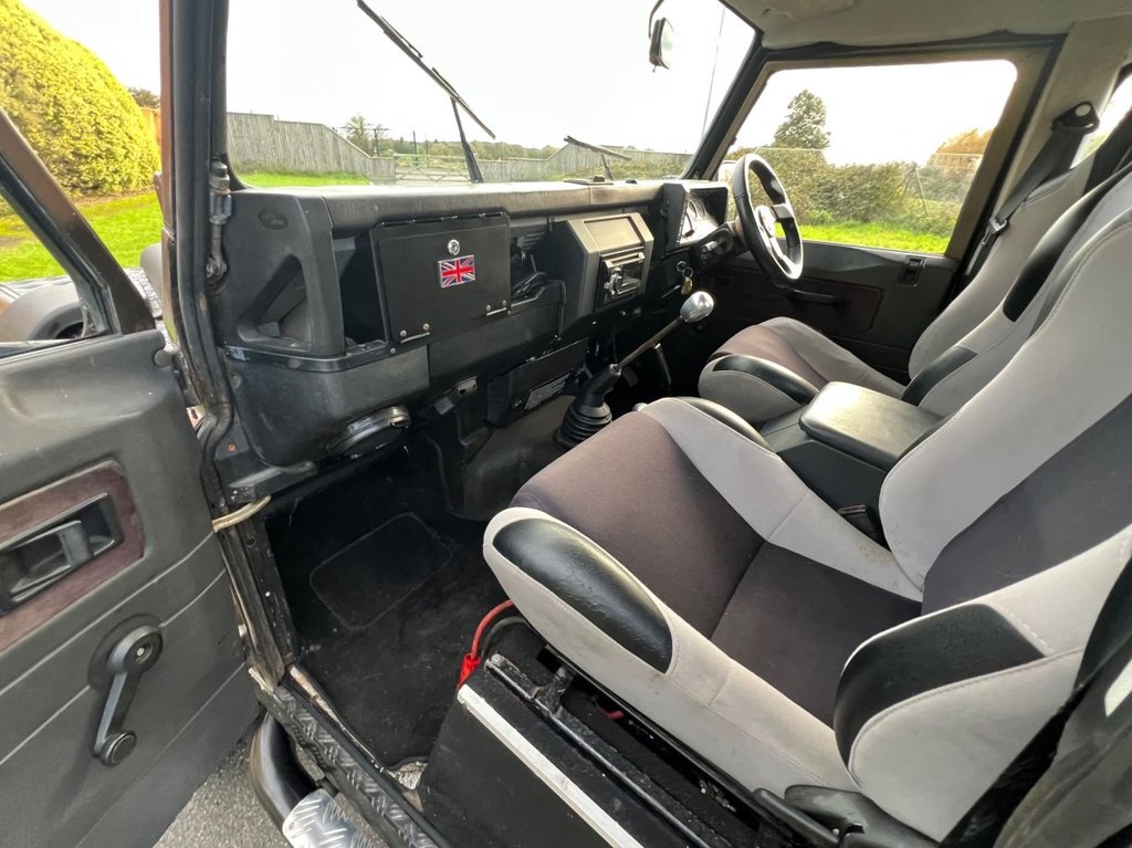 Used Land Rover Defender 90 1989 for sale - 76439122: Photo 13