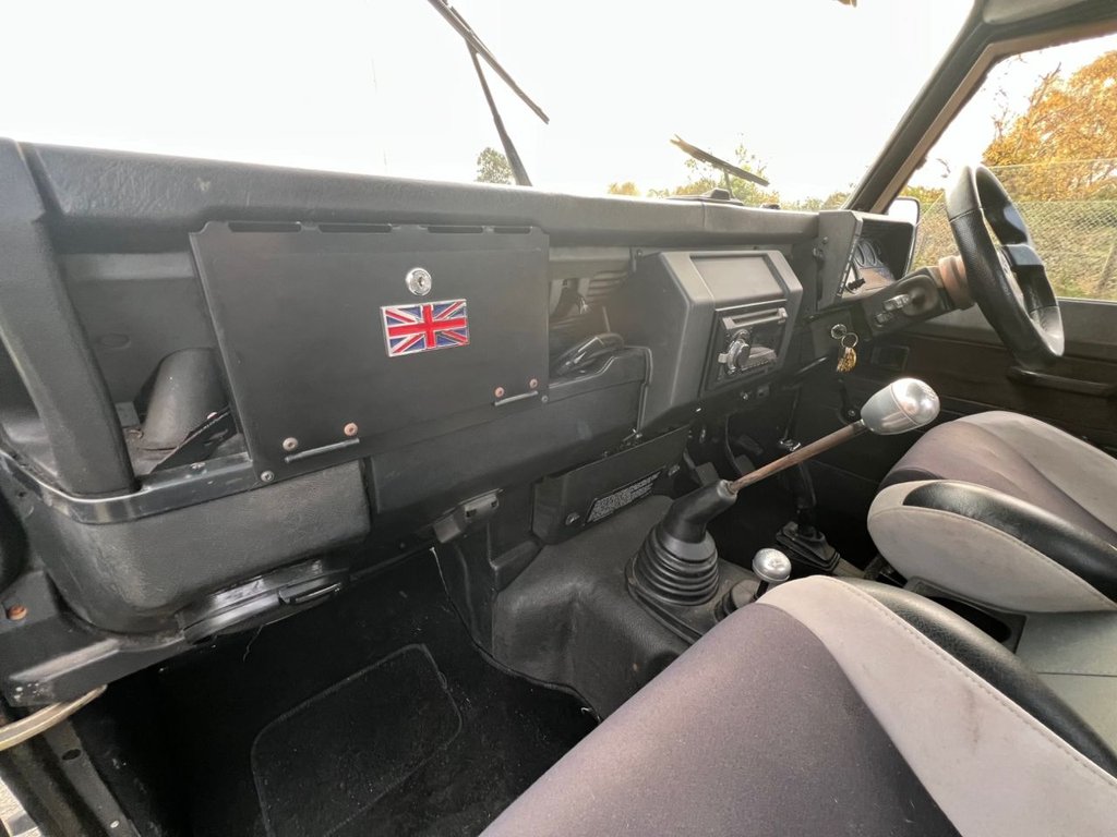Used Land Rover Defender 90 1989 for sale - 76439122: Photo 15