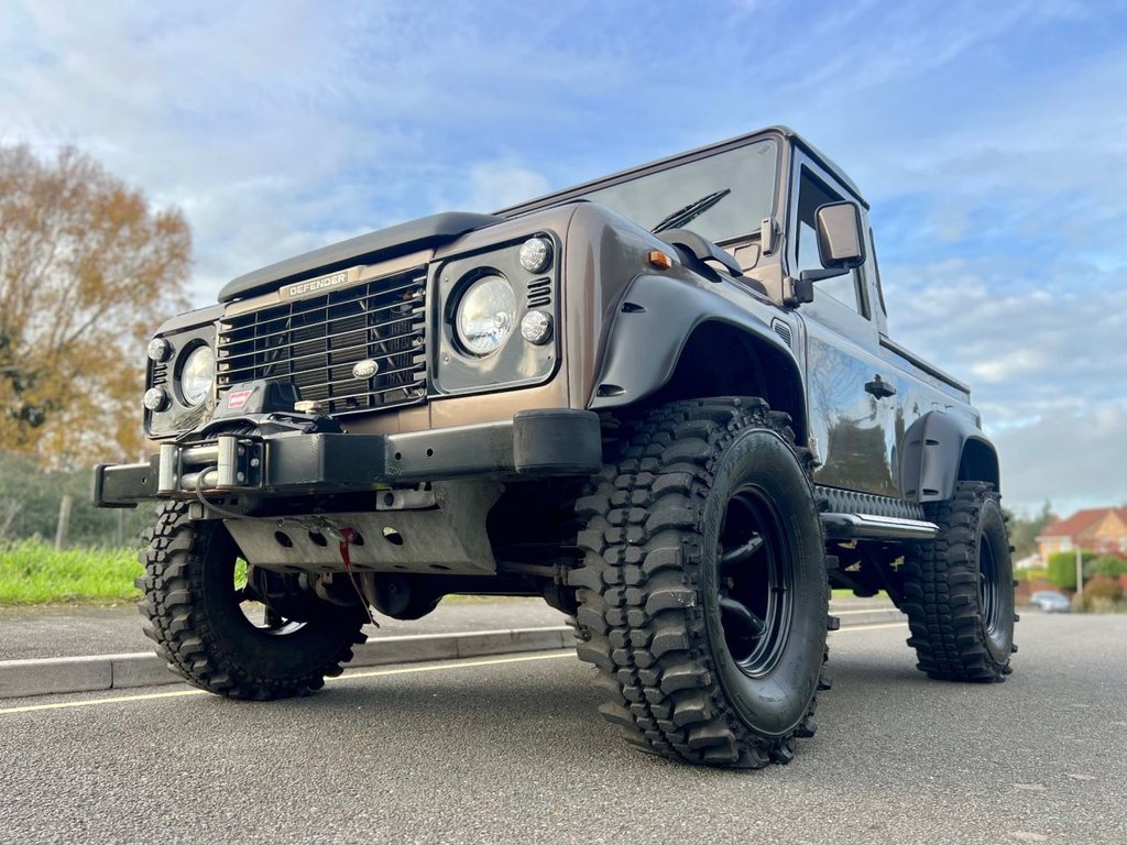 Used Land Rover Defender 90 1989 for sale - 76439122: Photo 24