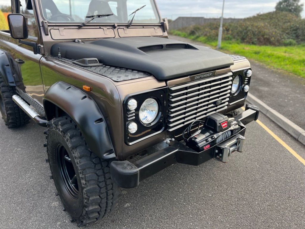 Used Land Rover Defender 90 1989 for sale - 76439122: Photo 27