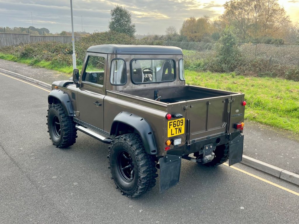 Used Land Rover Defender 90 1989 for sale - 76439122: Photo 39