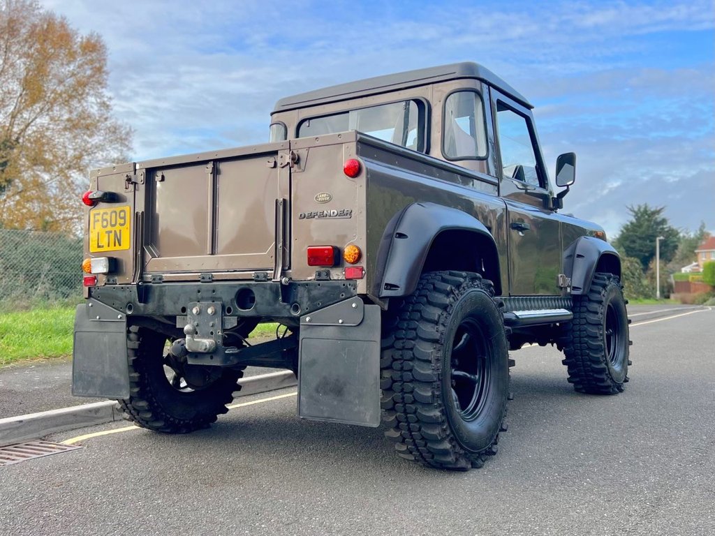Used Land Rover Defender 90 1989 for sale - 76439122: Photo 43
