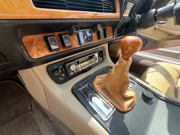 Used Jaguar XJ 1985 for sale - 75206940: Photo 22
