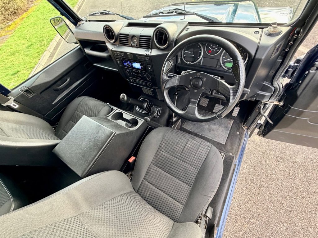 Used Land Rover Defender 110 2012 for sale - 76279982: Photo 18