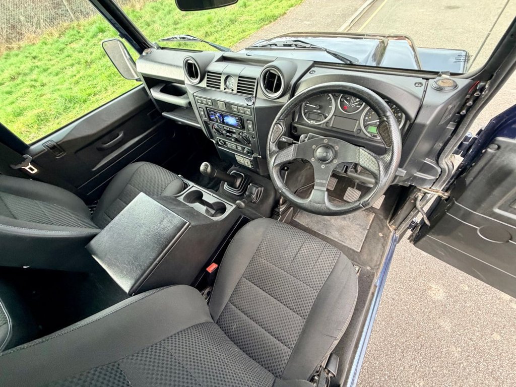 Used Land Rover Defender 110 2012 for sale - 76279982: Photo 20