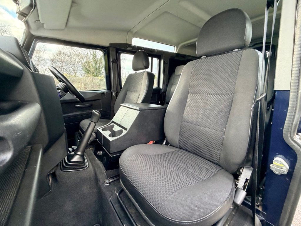 Used Land Rover Defender 110 2012 for sale - 76279982: Photo 22