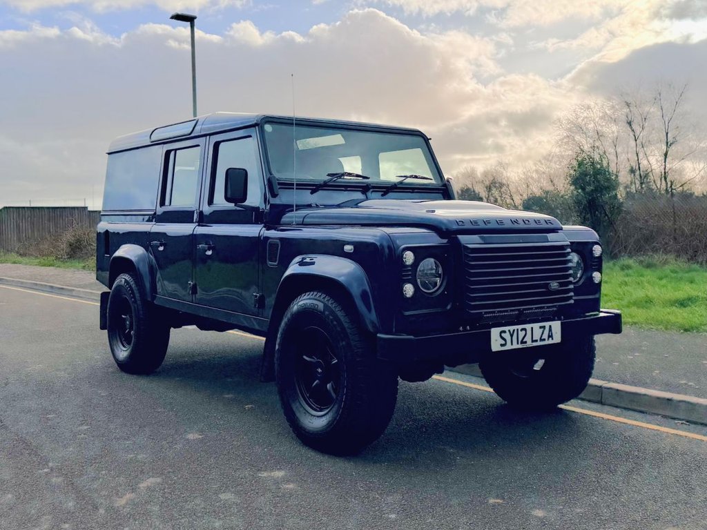 Used Land Rover Defender 110 2012 for sale - 76279982: Photo 30