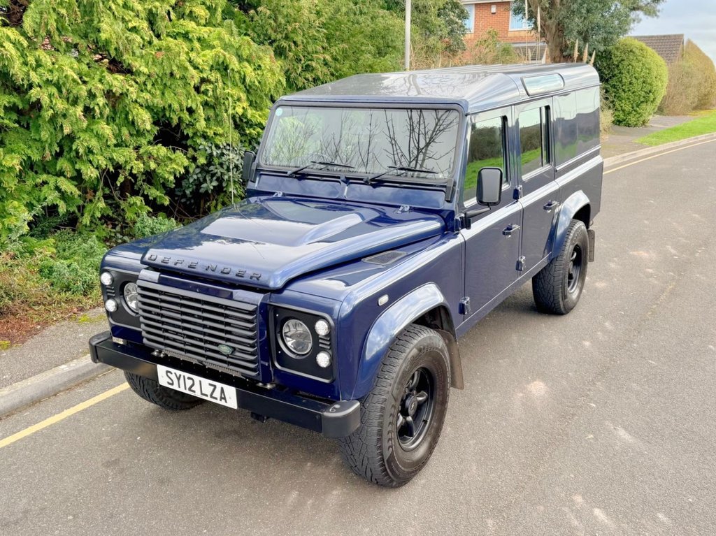Used Land Rover Defender 110 2012 for sale - 76279982: Photo 35