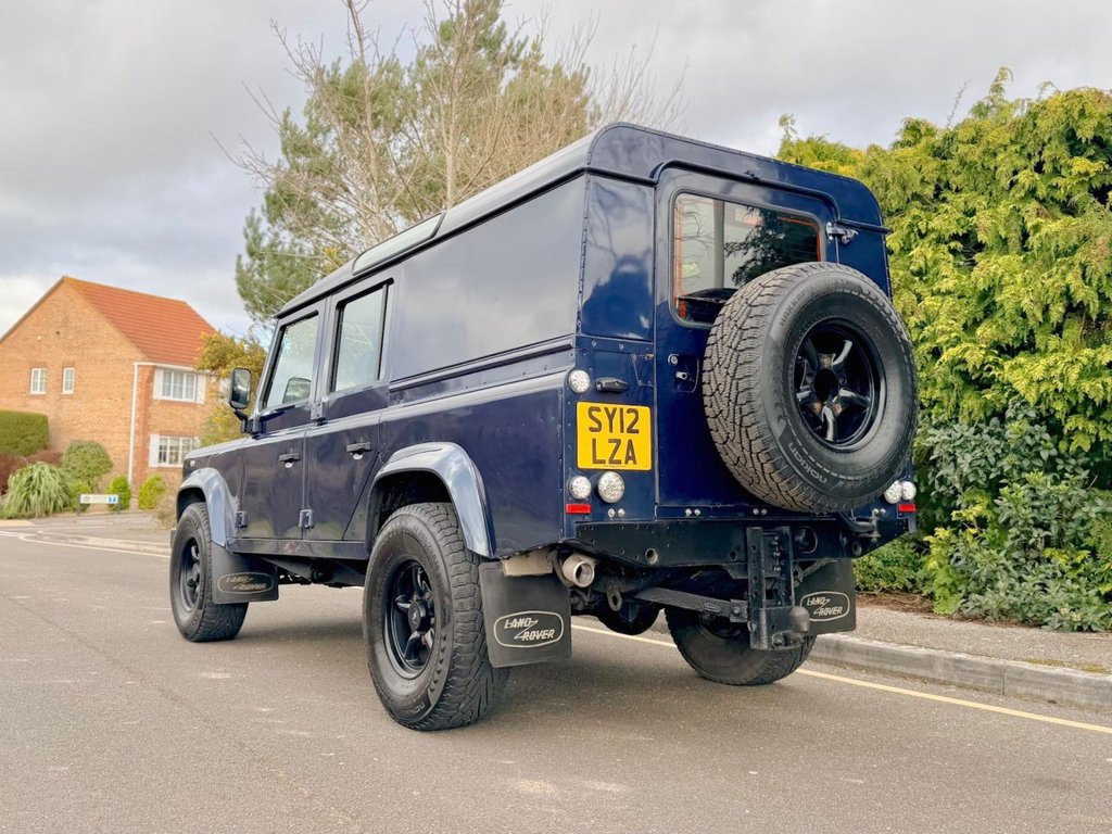 Used Land Rover Defender 110 2012 for sale - 76279982: Photo 40