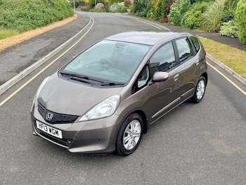 Used Honda Jazz 2013 for sale - 78645536: Photo