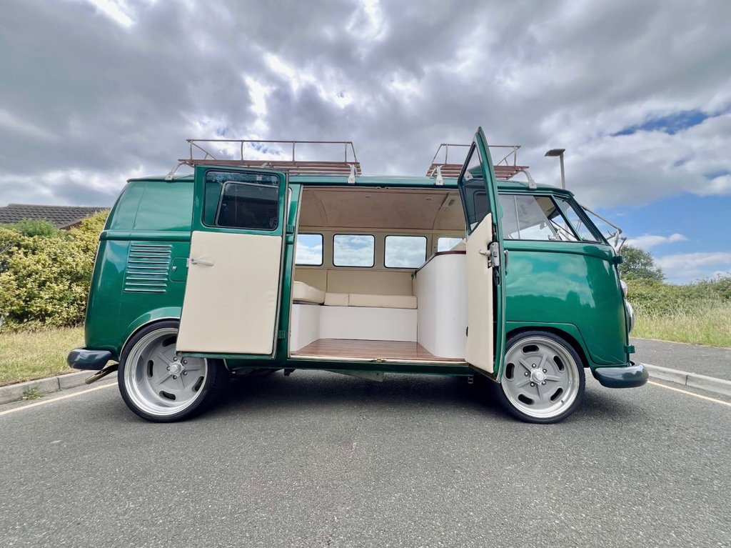 Used Volkswagen Campervan 1963 for sale - 75340986: Photo 9