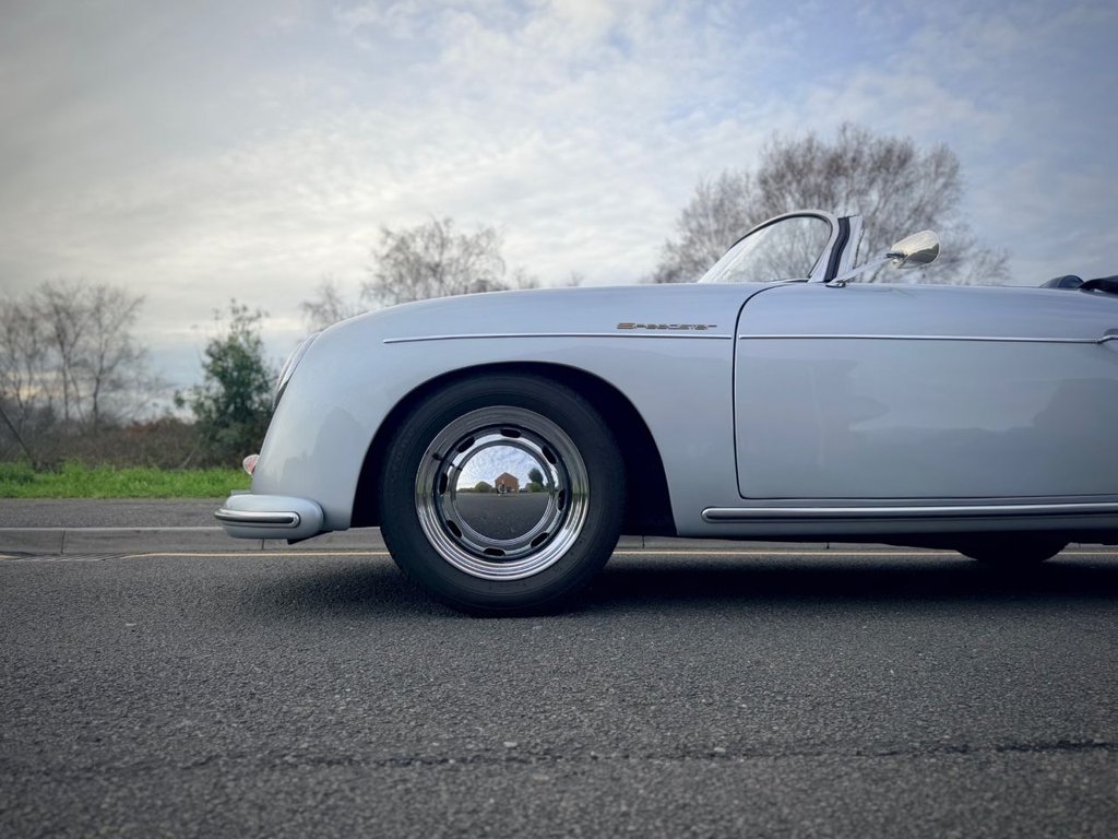Used Porsche 356 1970 for sale - 76966203: Photo 24