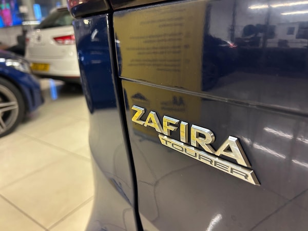Used Vauxhall Zafira Tourer 2013 for sale - 76251307: Photo 9