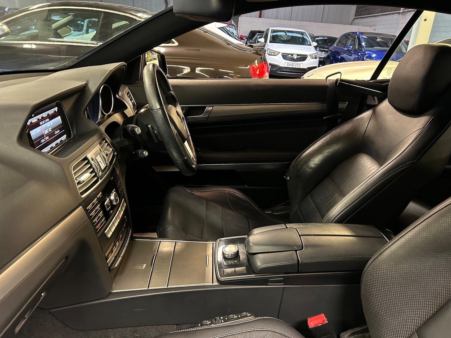 Used Mercedes-Benz E Class 2014 for sale - 76446588: Photo 23