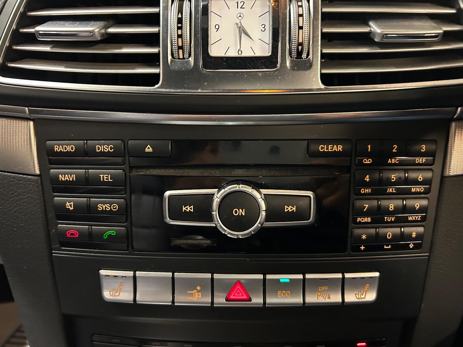 Used Mercedes-Benz E Class 2014 for sale - 76446588: Photo 26