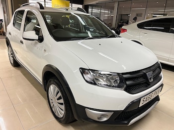2016 (66) - 1.5 dCi Ambiance Euro 6 (s/s) 5dr