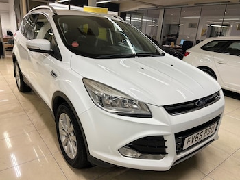 Used Ford Kuga 2015 for sale - 76238926: Photo