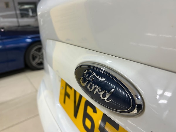 Used Ford Kuga 2015 for sale - 76238926: Photo 7