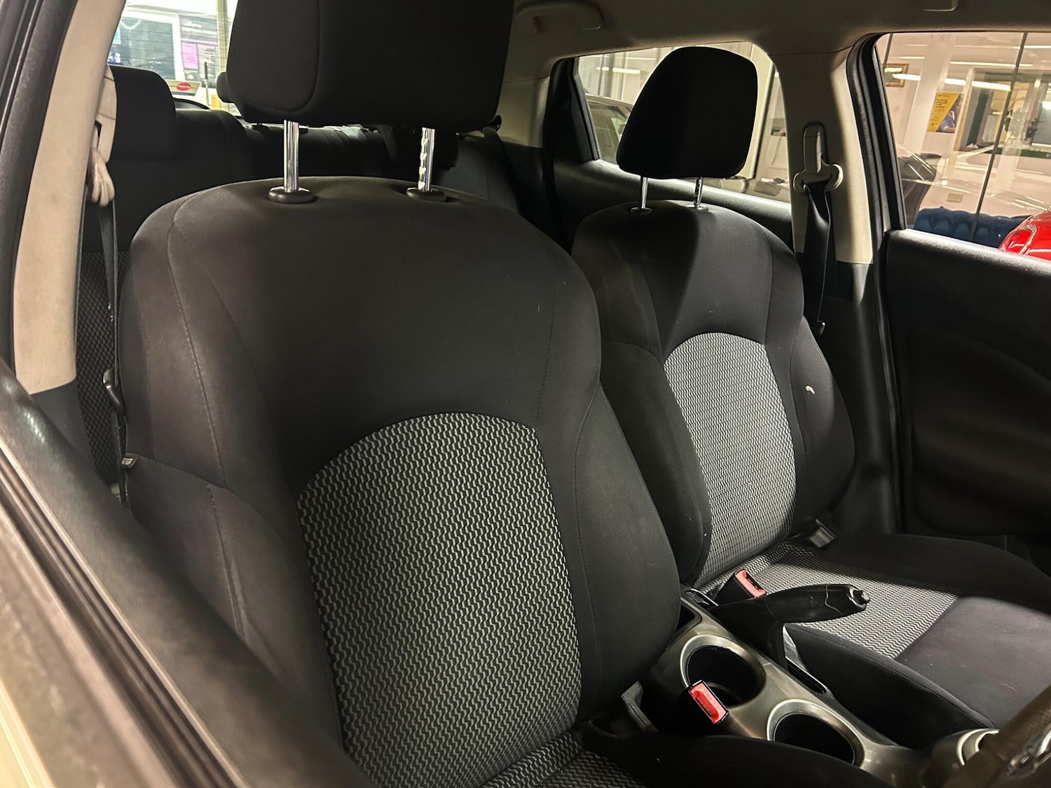 Used Nissan Juke 2015 for sale - 76389011: Photo 15